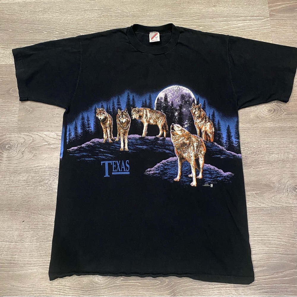 Vintage 90s Jerzees Wolf Moon Single Stitch Tee Size L • C. Waldron 1992 • USA